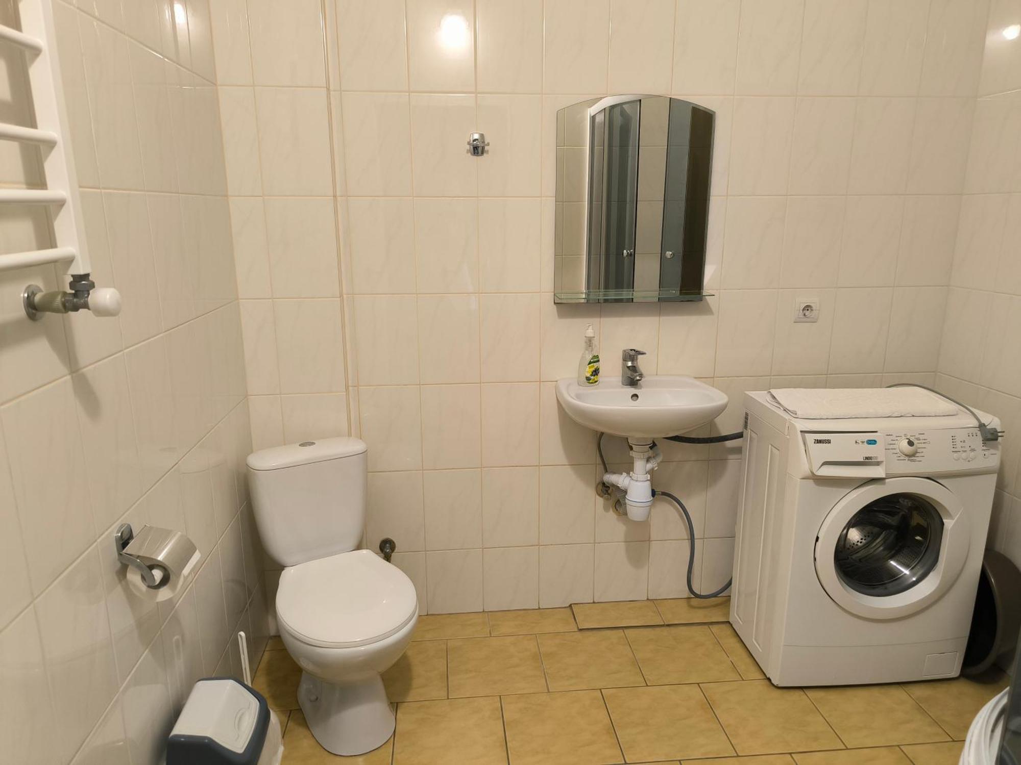 Apartments Domovik Parkaniya, 2A 무카체베 외부 사진