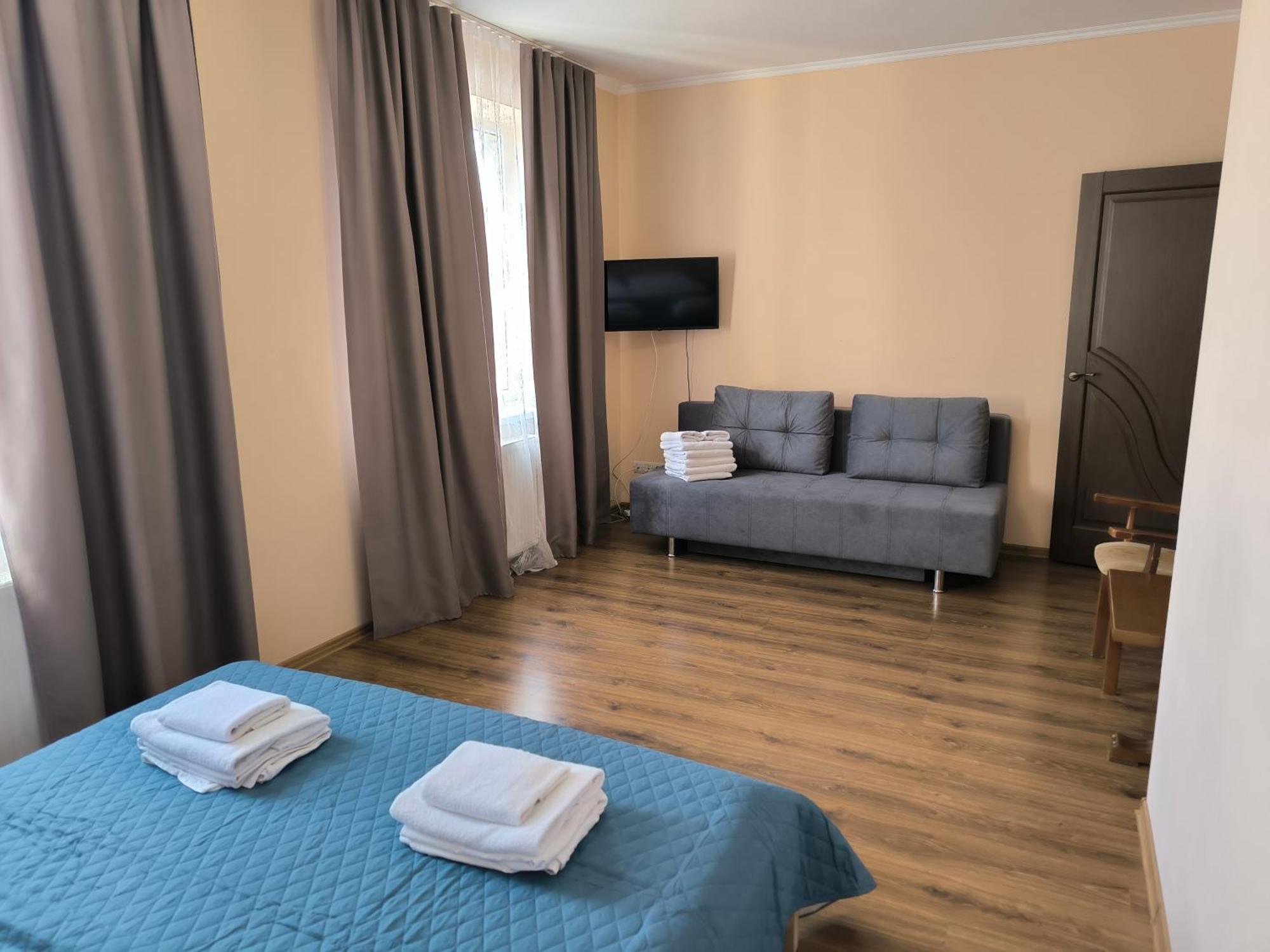Apartments Domovik Parkaniya, 2A 무카체베 외부 사진