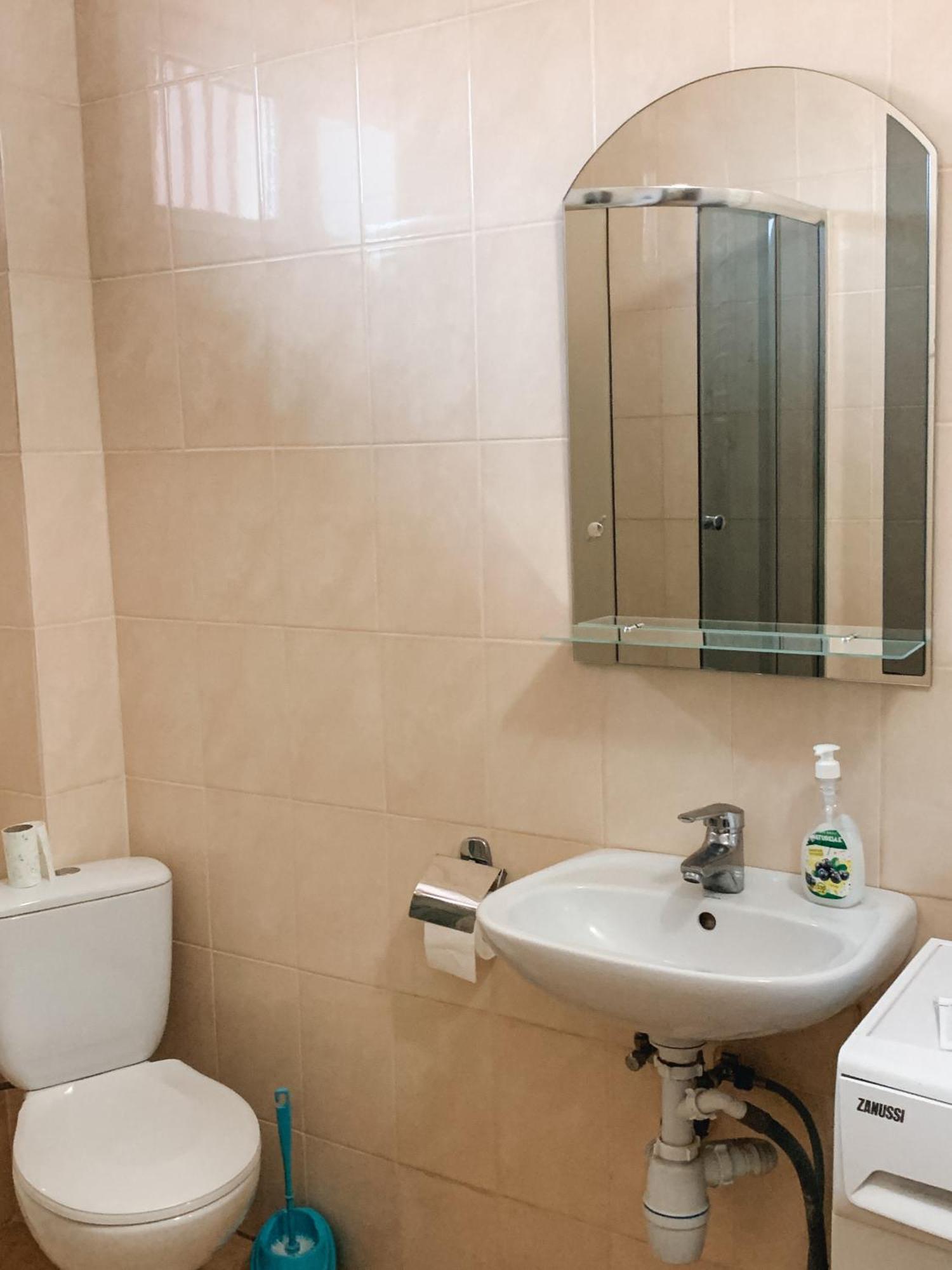Apartments Domovik Parkaniya, 2A 무카체베 외부 사진